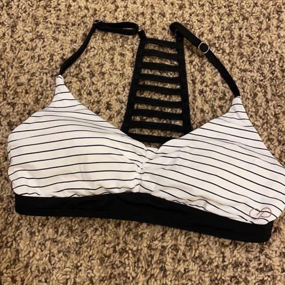 Bundle of Swimwear - Picture 4 of 7